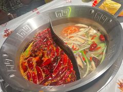 -大芊金重庆串串火锅(南京路店)