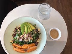 煎三文鱼超级能量碗-Cafe Mersey默西咖啡(西交店)
