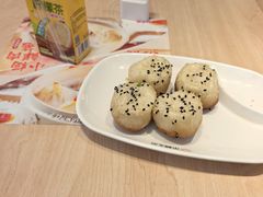 -小杨生煎(黄河路美食休闲街店)