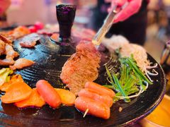-豚豚家돈돈가韩国锅盖烤肉(新北万达店)