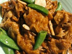 小吊烧酿面筋-小吊梨汤·北京菜·烤鸭(鸟巢店)