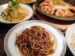 -五谷丰登农家院·地道胶东菜·海鲜烧烤(威海店)