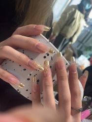 -UGIRL有个美甲