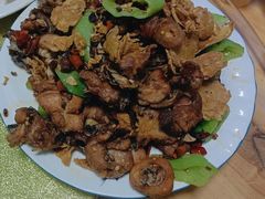 -美顺香食府鱼头老店(雪野湖店)