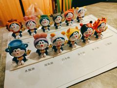 -肥肥虾庄·金牌油焖大虾(杨园滨江时代walk店)