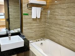 -忆咖啡观景餐厅(桂林象山公园店)