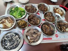 -阿秋牛排(湖心街店)