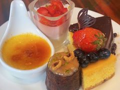 -圣丰索菲特·2 On 988 Café 自助餐厅