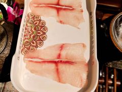 -老牌坊云南鱼豆花火锅(哈西万达店)