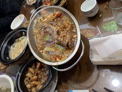 -临街徽菜馆·正宗黄山味