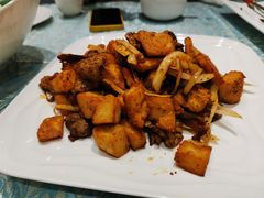 -巴扎美食·新疆菜·西域歌舞表演餐厅(新疆大厦店)