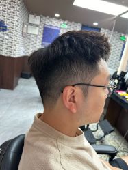 点击看大图 -大人物·男士理发馆