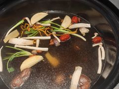 -三不牛腩(宾虹路店)