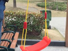 -上海滴水湖皇冠假日酒店