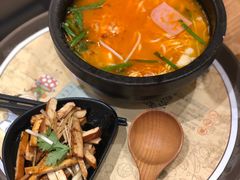 -妈妈故事米线(市府恒隆店)