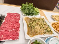 -朴小妹人参鸡汤火锅(长白山万达店)