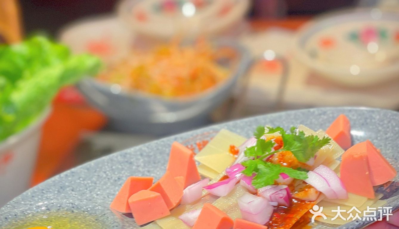 成都首列♨️长春🚄成都列车烤肉氛围感绝了