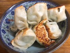 -无名氏宵夜小摊(祝家三姐妹馄饨店)