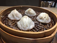鲜肉小笼-忆秦园小笼包(惠山古镇总店)