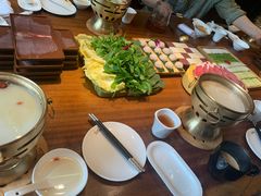 -慢丽江·云南野生菌土鸡锅(西山店)