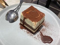 -必胜客(东大桥店)