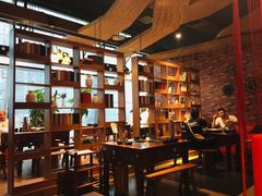 大堂-莽子老火锅(大坪店)