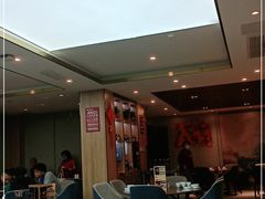 大堂-有红鸡毛店·川菜(建设路店)