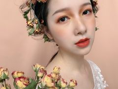 -金夫人化妆摄影职业培训学校