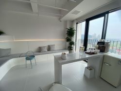 -Hello Lady发型设计