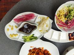 -京炉烤鸭·新京菜·庭院餐厅(大东方·欢乐谷店)