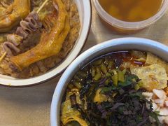 -丽丽三鲜螺蛳粉(田林路店)
