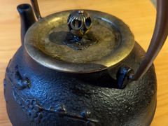 -帅巴人舅母子腊蹄民俗村