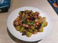 -小船渔村•大连菜•大连焖鱼(黄河路店)