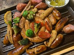 -HIGH FIVE哈福手工汉堡(桂林路店)