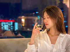 -The ROOF (通盈中心店)
