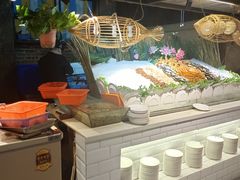 自助取餐区-海吃海喝海鲜烤肉餐厅