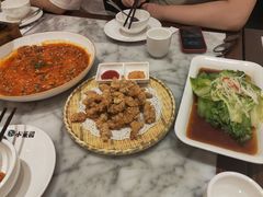 -小菜园新徽菜(宜兴八佰伴店)