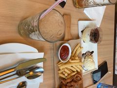 -必胜客(满洲里万达店)
