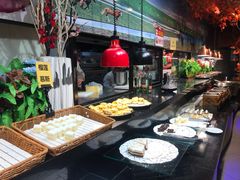自助取餐区-聚盛源蒸汽海鲜火锅烤肉自助(巨川金海岸购物广场店)