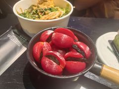 -W COLLECTIVE  DESSERT SHOP