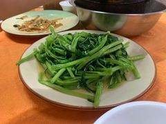 蒜蓉炒通菜-辉记潮汕海鲜砂锅粥(市桥店)