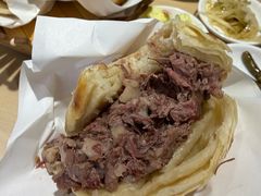 -闫家驴肉老店(华电一校店)