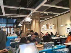 -上海佘山国家森林公园东门地面停车场