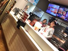 -肯德基(鲁迅路店)