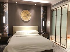 -上海世茂皇家艾美酒店