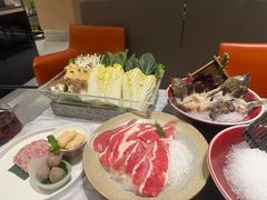 -红鼎豆捞·非遗鲍皇汤火锅(宝丰路店)