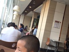 -肯德基(盘龙奥莱店)