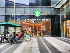 -星巴克(上海长宁来福士1F店)