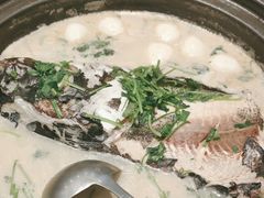 -香山湖家家宴(中山陵店)