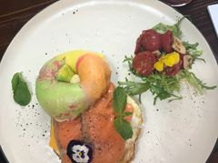 烟熏三文鱼彩虹贝果-吃饼人西餐(南开店)